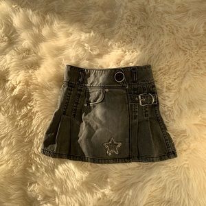 Petit Patapon European designer skirt Size: 4/5